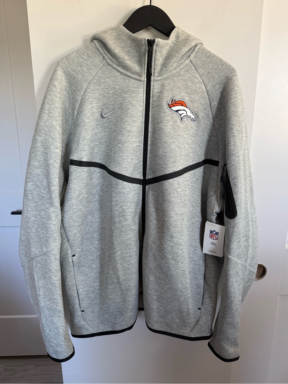NWT Nike Men's Denver Broncos Tech Fleece Full-Zip Windrunner Zip-Up Size XXL